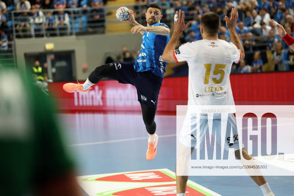 Plock 14.10.2026 Liga mistrzow pilka reczna mezczyzn faza grupowa sezon 2026 27 --- Group phase mens handball EHF Champions League Orlen Wisla Plock - HC Vardar 1961 Skopje Mitja Janc Fot. Marcin Solarz FotoPyK NEWSPIX.PL --- newspix.pl