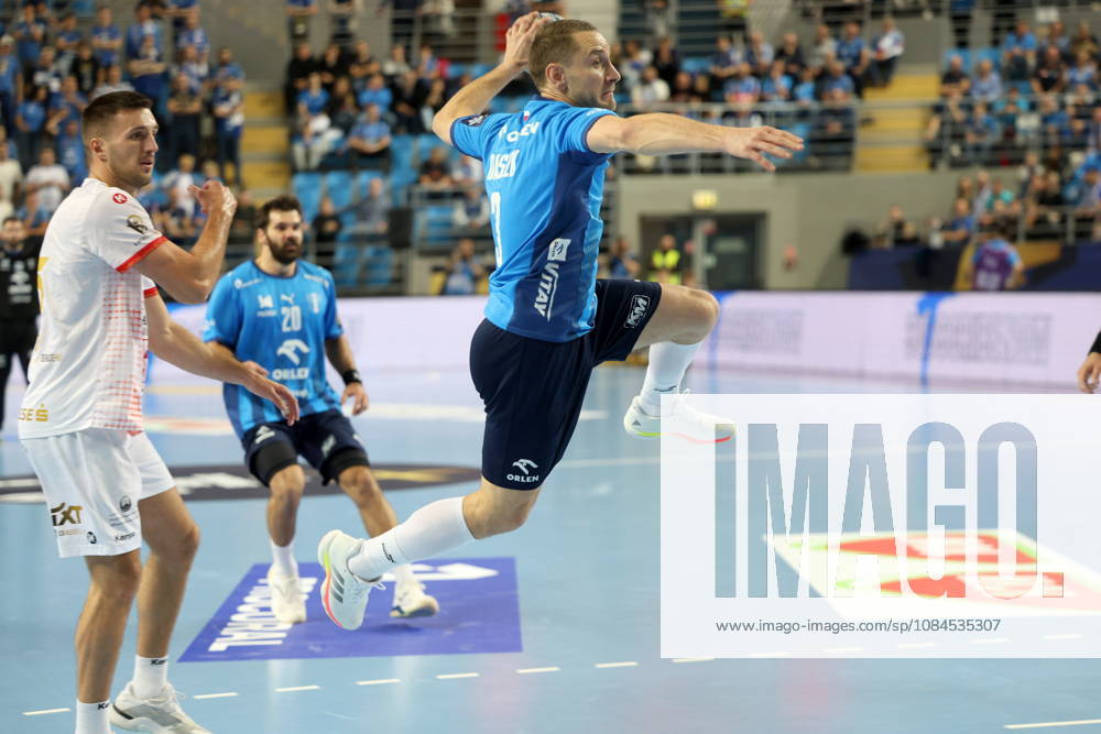Plock 14.10.2026 Liga mistrzow pilka reczna mezczyzn faza grupowa sezon 2026 27 --- Group phase mens handball EHF Champions League Orlen Wisla Plock - HC Vardar 1961 Skopje Michal Daszek Fot. Marcin Solarz FotoPyK NEWSPIX.PL --- newspix.pl