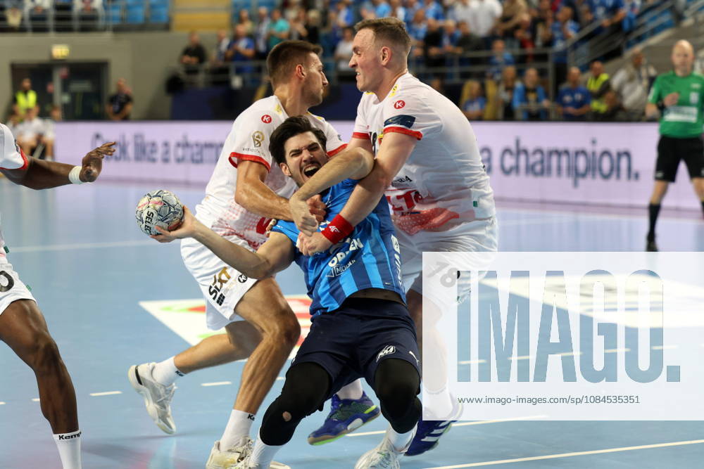 Plock 14.10.2026 Liga mistrzow pilka reczna mezczyzn faza grupowa sezon 2026 27 --- Group phase mens handball EHF Champions League Orlen Wisla Plock - HC Vardar 1961 Skopje Leon Ljevar Wiktor Jankowski Gergo Fazekas Fot. Marcin Solarz FotoPyK NEWSPIX.PL --- newspix.pl