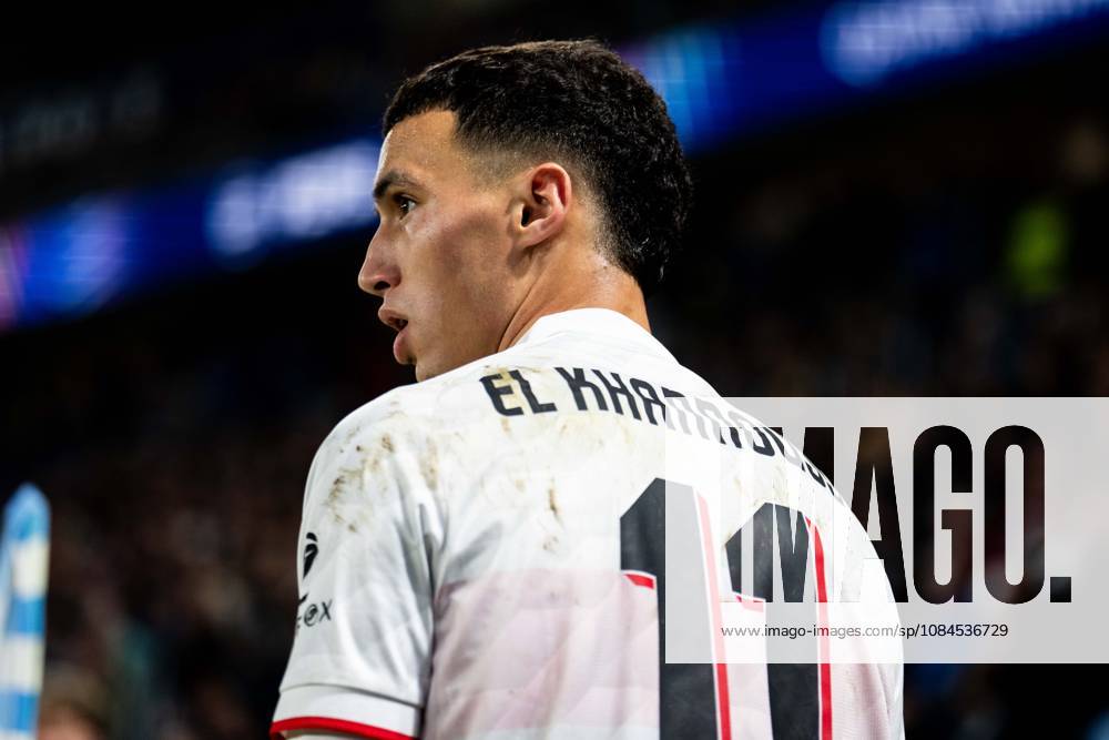 Champions League, 2. Spieltag, Å K Slovan Bratislava vs. VfB Stuttgart im Å tadion Tehelnà pole Narodný futbalový Å¡tadion Bilal El Khannouss (VfB) close bei der Ecke WICHTIGER HINWEIS: Gemäß den Vorgaben des DFB und der DFL ist es untersagt, in dem Stadion und oder vom Spiel angefertigte Fotoaufnahmen in Form von Sequenzbildern und oder videoähnlichen Fotostrecken zu verwerten bzw. verwerten zu lassen.