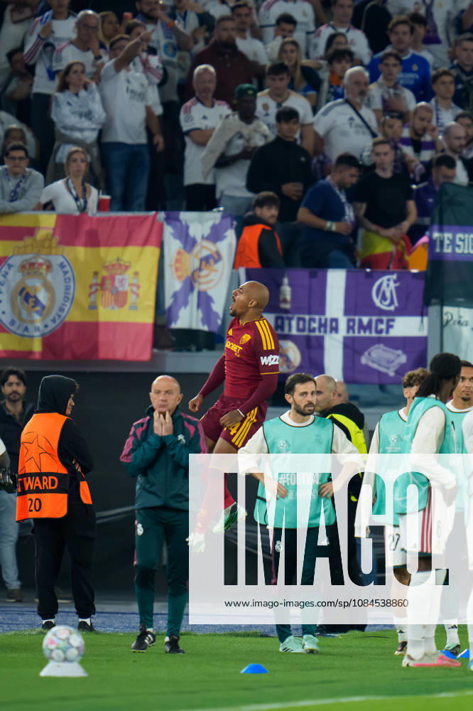 AS Roma v Real Madrid C.F. - UEFA Champions League 2026 27 League Phase MD2 Donyell Malen of AS Roma celebrates after scoring second goal during the AS Roma v Real Madrid C.F. - UEFA Champions League 2026 27 League Phase MD2 at Stadio Olimpico on October 14, 2026 in Rome, Italy Rome Stadio Olimpico Lazio Italy
