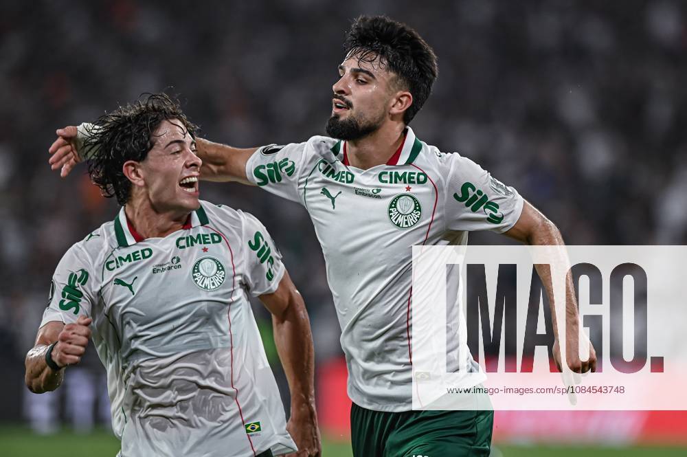 A match valid for the 2026 Copa Libertadores between Fluminense and Palmeiras. Palmeiras player Flaco Lopez celebrates his goal during the match between Fluminense and Palmeiras, valid for the first leg of the 2026 Copa Libertadores semi-final, at the Maracana stadium, on Wednesday night. RIO DE JANEIRO RJ BRAZIL
