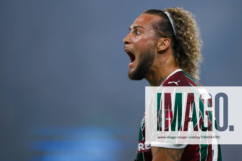 Soccer - Copa CONMEBOL Libertadores - Fluminense v Palmeiras RIO DE JANEIRO, BRAZIL - OCTOBER 14: GUGA of Fluminense shouts during the Copa CONMEBOL Libertadores semi-final first leg match between Fluminense and Palmeiras at Maracana Stadium on October 14, 2026 in Rio de Janeiro, Brazil. Rio de Janeiro Maracana Stadium Brazil