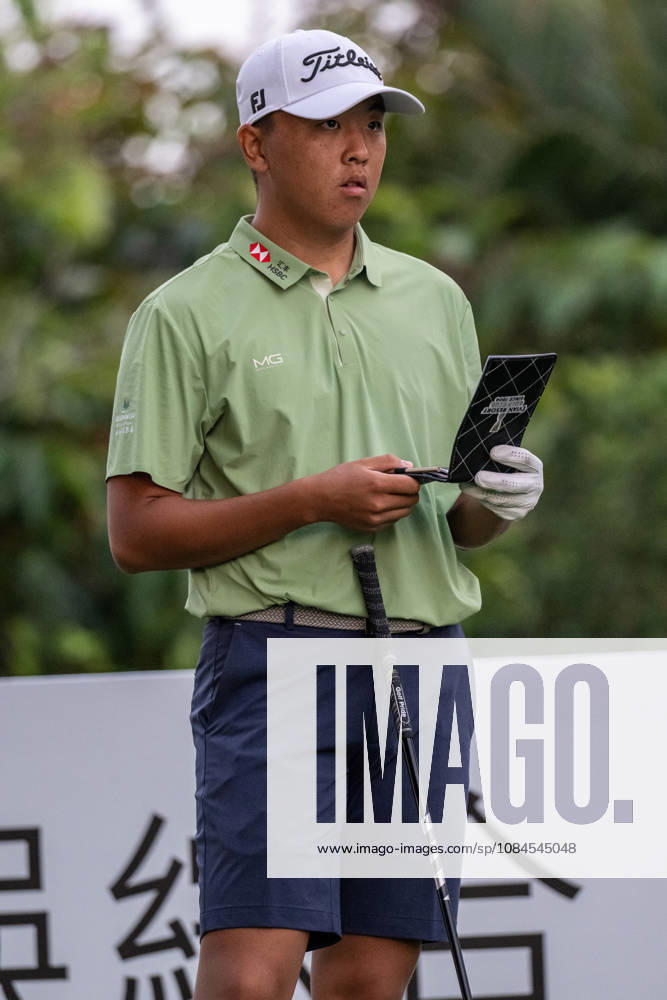 ChinaÃ¢â‚¬â ¢s, LIU, Yiming (a).Opening Round in the Macao Open Golf at Macau Golf & Country Club. Macau Open Golf Rd 1 - ZUMAr144 20261015_zap_r144_007
