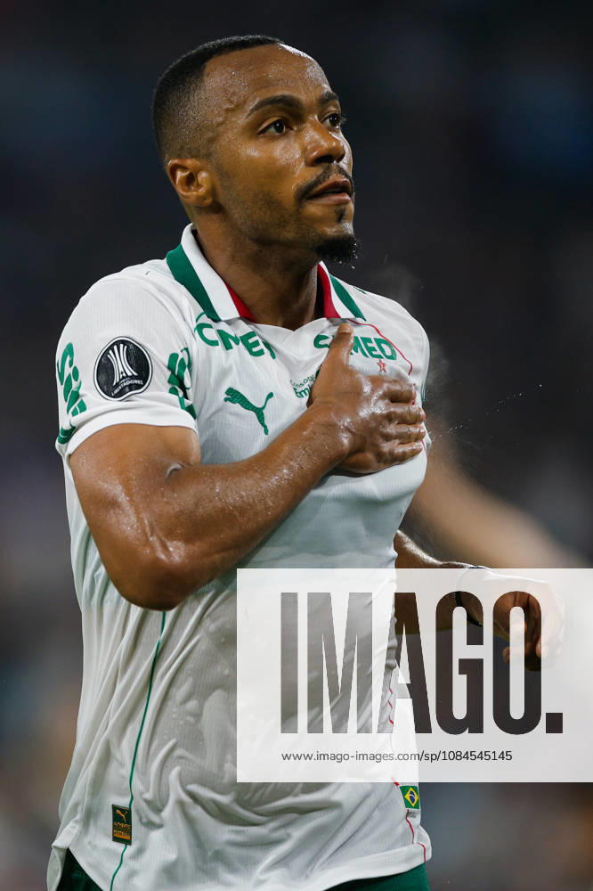 Soccer - Copa CONMEBOL Libertadores - Fluminense v Palmeiras RIO DE JANEIRO, BRAZIL - OCTOBER 14: MARLON FREITAS of Palmeiras celebrates after scoring the team s second goal during the Copa CONMEBOL Libertadores semi-final first leg match between Fluminense and Palmeiras at Maracana Stadium on October 14, 2026 in Rio de Janeiro, Brazil. Rio de Janeiro Maracana Stadium Brazil