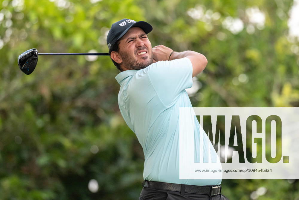 Khalid ATTIEH from Saudi Arabia.Opening Round in the Macao Open Golf at Macau Golf & Country Club. Coloane China - ZUMAr144 20261015_zap_r144_022