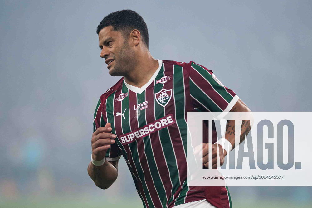 Hulk of Fluminense looks on during a Copa CONMEBOL Libertadores semi-final first leg match between Fluminense and Palmeiras at Maracana Stadium on October 14, 2026 in Rio de Janeiro, Brazil (Photo by Riquelve Nata Sports Press Photo SPP)