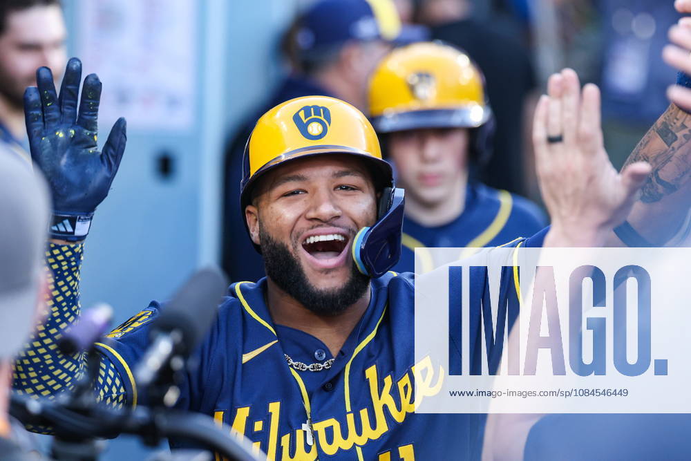 MLB, Baseball Herren, USA NLCS Game 3 - Los Angeles Dodgers vs Milwaukee Brewers Brewers outfielder Jackson Chourio (11) celebrates after hitting a solo-home run in the first inning of game 3 of the National League Championship Series between the Los Angeles Dodgers and the Milwaukee Brewers at Uniqlo Field in Dodger Stadium in Los Angeles, California, USA, 14 October 2026. LOS ANGELES CALIFORNIA United States