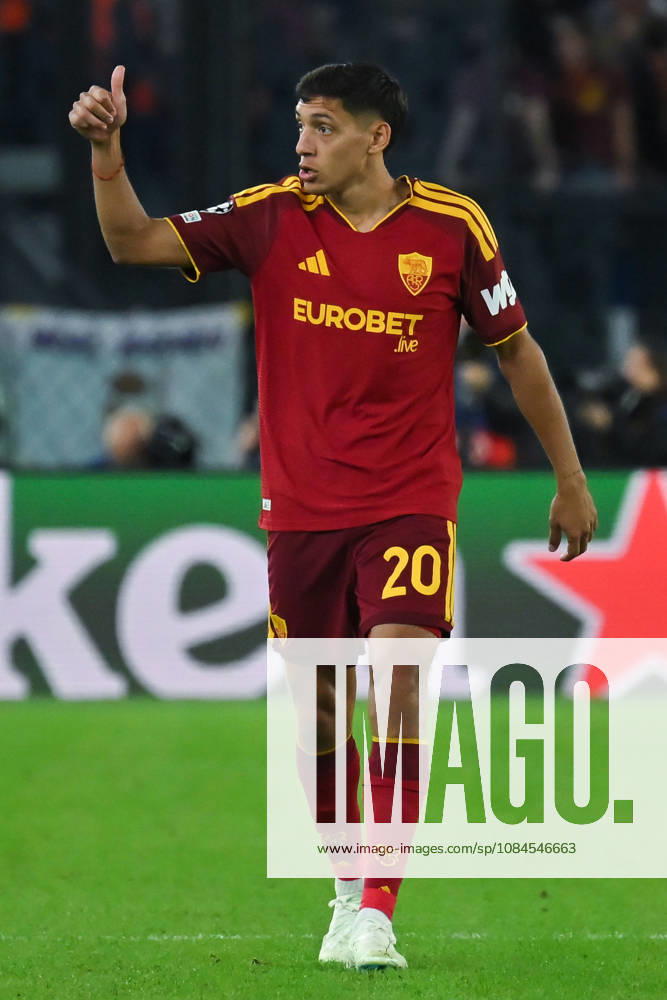 2026,Roma-Real Madrid Nahuel Molina of Roma during the Champions League match Championship phase Matchday 2 Roma-Real Madrid at the Stadio Olimpico. Rome (Italy), October 14, 2026Imago-Images Emmefoto