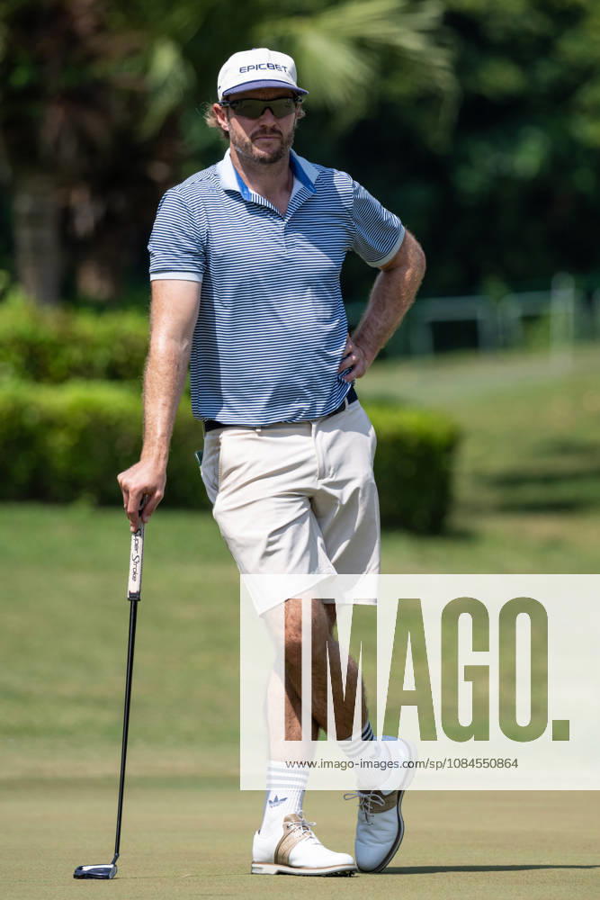 Kalle Samooja from Finland on the 9th green. Opening Round in the Macao Open Golf at Macau Golf & Country Club. Macau Open Golf Rd 1 - ZUMAr144 20261015_zap_r144_146