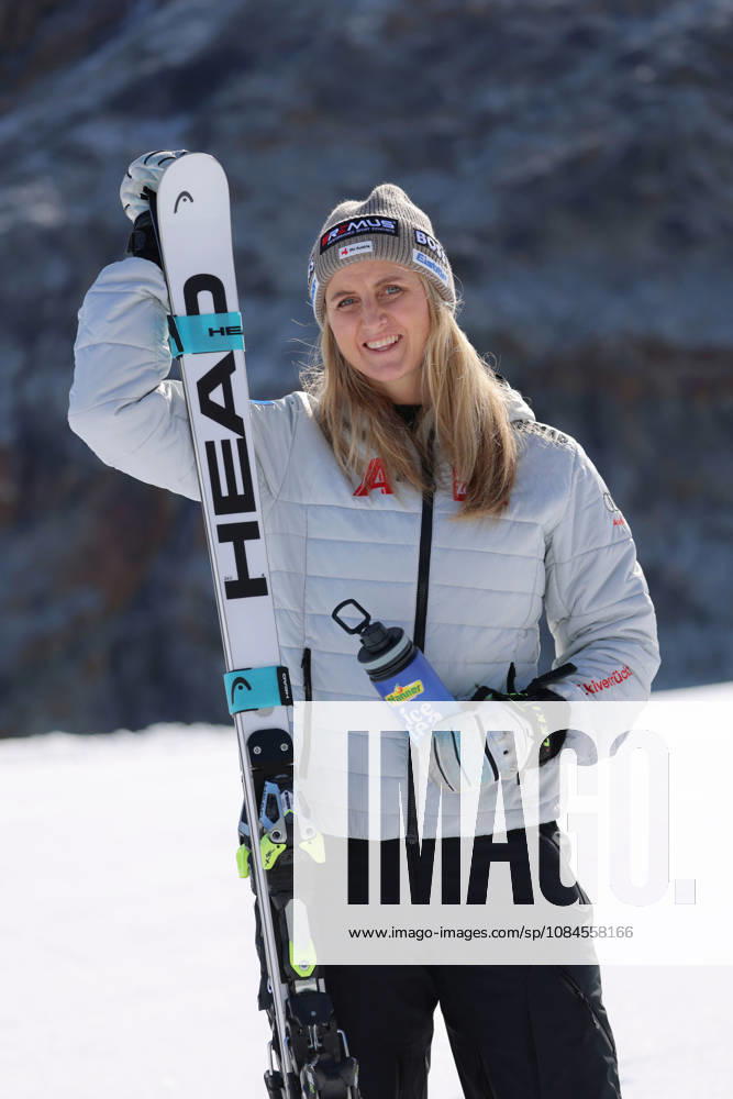 ALPINE SKIING - Ski Austria, training SOELDEN,AUSTRIA,15.OCT.26 - ALPINE SKIING - Ski Austria, giant slalom, training and qualification. Image shows . GEPAxpictures xMathiasxMandl
