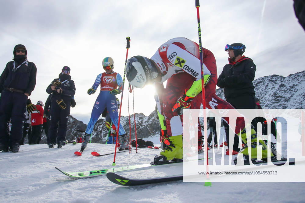 ALPINE SKIING - Ski Austria, training SOELDEN,AUSTRIA,15.OCT.26 - ALPINE SKIING - Ski Austria, giant slalom, training and qualification. Image shows Stefan Brennsteiner (AUT). GEPAxpictures xMathiasxMandl