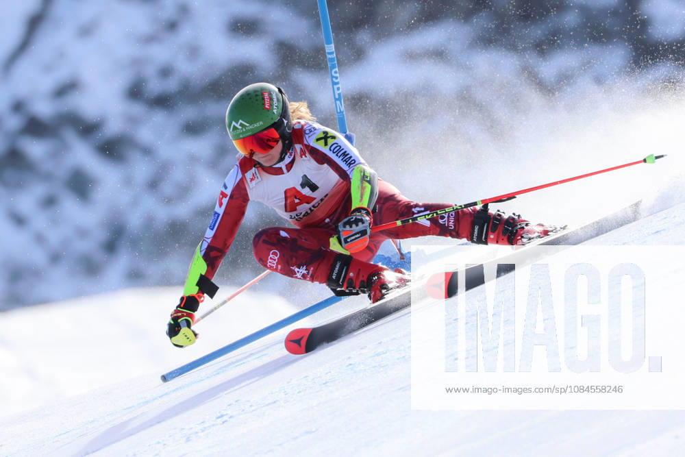 ALPINE SKIING - Ski Austria, training SOELDEN,AUSTRIA,15.OCT.26 - ALPINE SKIING - Ski Austria, giant slalom, training and qualification. Image shows Leonie Raich (AUT). GEPAxpictures xMathiasxMandl