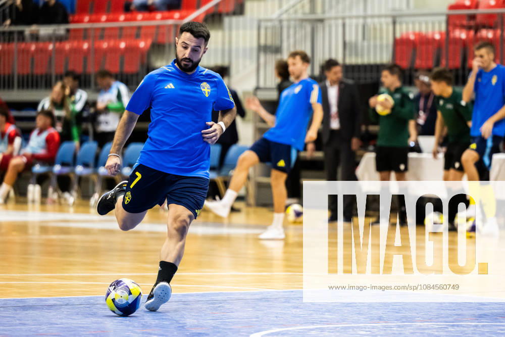 Fehim Smajlovic of Sweden ahead of the FIFA Futsal World Cup qualifier match between Hungary and Sweden on October 15, 2026 in Nyiregyhaza. Photo: Bildbyran EXT BILDBYRÅN COP 18 XY0131 futsal landslaget hungary sverige national team, Nationalteam sweden bbeng vm-kval world cup qualifier ungern