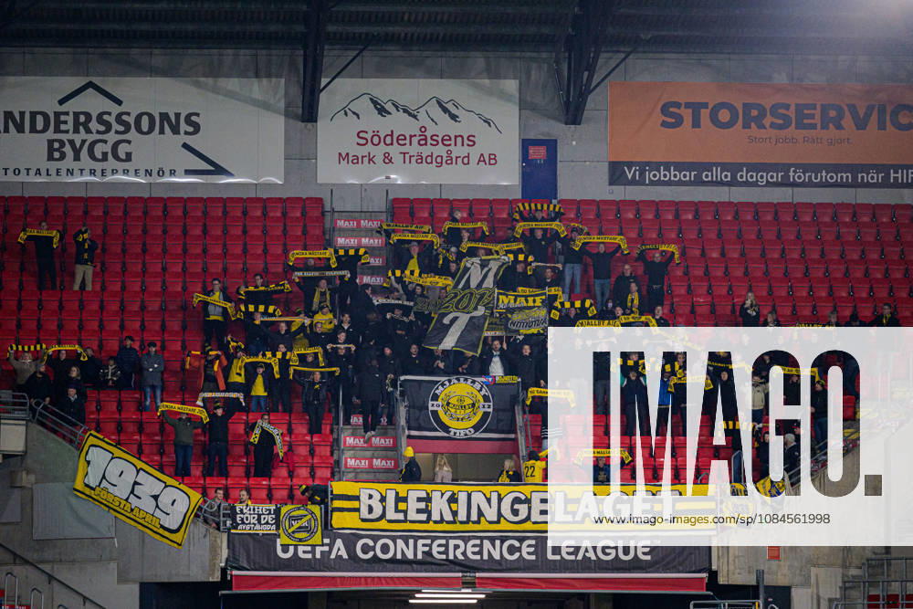 Fans of Mjällby during the UEFA Conference League football match between Mjällby and Inter Club d Escaldes on October 15, 2026 in Helsingborg. Photo: Christoffer Borg Mattisson BILDBYRÅN COP 261 CB0562 fotboll football soccer fotball uefa conference league conference league mjällby in bbeng fotboll football soccer fotball uefa conference league conference league mjällby in bbeng