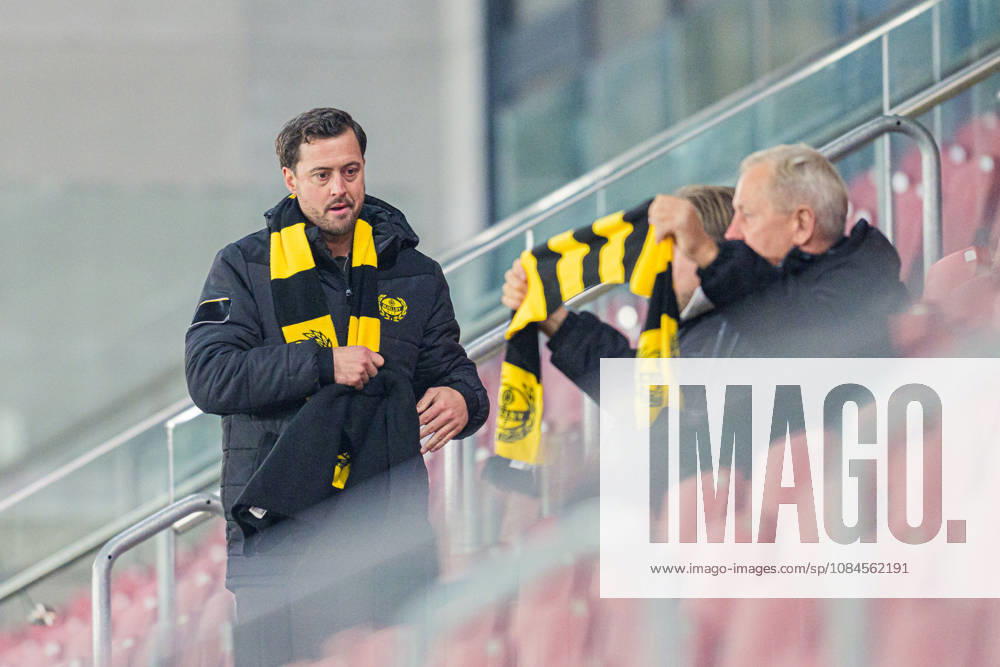 Club manager Jacob Lennartsson and Sports director Hasse Larsson of Mjällby during the UEFA Conference League football match between Mjällby and Inter Club d Escaldes on October 15, 2026 in Helsingborg. Photo: Christoffer Borg Mattisson BILDBYRÅN COP 261 CB0562 fotboll football soccer fotball uefa conference league conference league mjällby in bbeng fotboll football soccer fotball uefa conference league conference league mjällby in bbeng