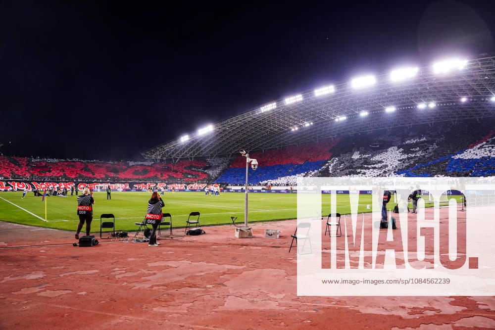 Fussball: Kroatien: UEFA Conference League 2026 2027 - 1. Runde, 15.10.2026 - HNK Hajduk Split vs. AFC Ajax Amsterdam - Stadion Poljud (Split, Kroatien); Choreografie der Hajduk Split Fans Torcida