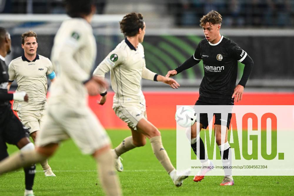 KAA Gent v AGF Aarhus - UEFA Conference League GENT, BELGIUM - OCTOBER 15 : De Vlieger Tibe midfielder of KAA Gent during the UEFA Conference League 2026 27 League Phase matchday 1 match between KAA Gent and AGF Aarhus on October 15, 2026 in Gent, Belgium, 15 10 2026 Gent Belgium