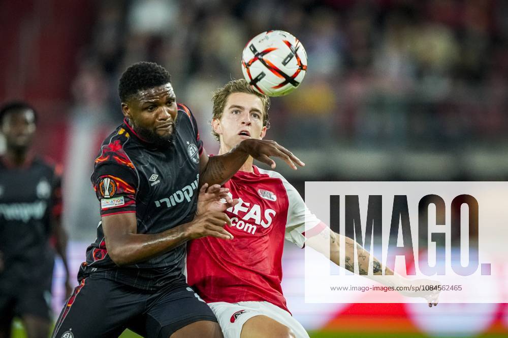 ALKMAAR , 15-10-2026, AFAS Stadion , season 2026 2027 , UEFA Europa League League phase , match between AZ and Hapoel Beer-Sheva , Picture shows Hapoel Beer-Sheva player Lucas Ventura and AZ player Valdemar Andreasen AZ - Hapoel Beer-Sheva x208448340x