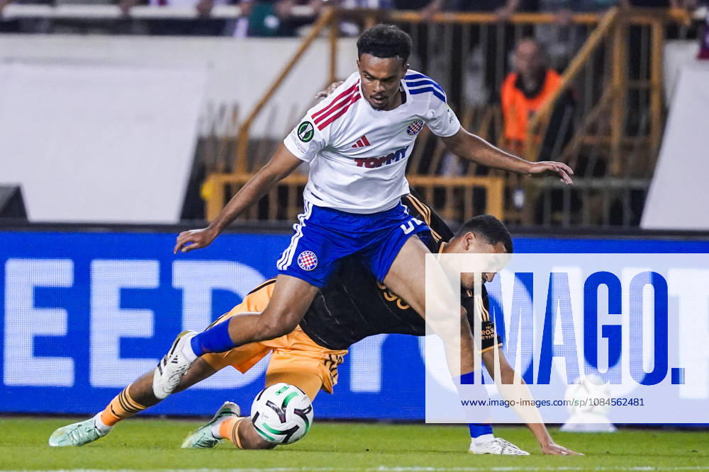 Fussball: Kroatien: UEFA Conference League 2026 2027 - 1. Runde, 15.10.2026 - HNK Hajduk Split vs. AFC Ajax Amsterdam - Stadion Poljud (Split, Kroatien); Mathieu Acapandie (Hajduk Split), Thilo Kehrer (AFC Ajax)