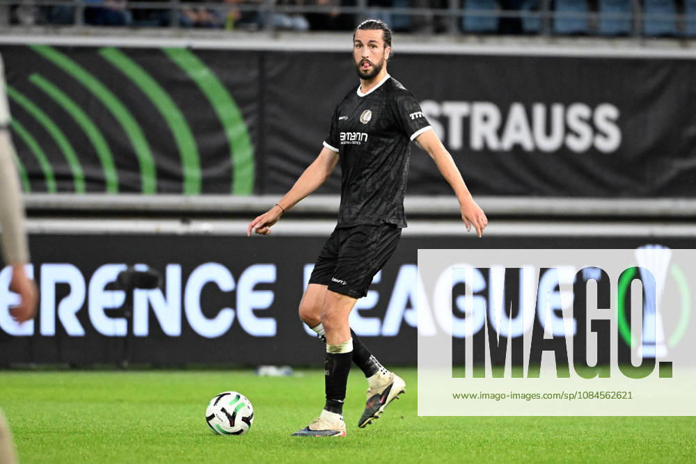 AA Gent vs Aarhus Christian Burgess of KAA Gent is pictured in action with the ball during Matchday 2 in the 2026-2027 Uefa Conference League season - league phase between AA Gent and AGF Aarhus on October 15 , 2026 in Gent, Belgium. (Photo by Maarten Straetemans Isosport) Gent Belgium