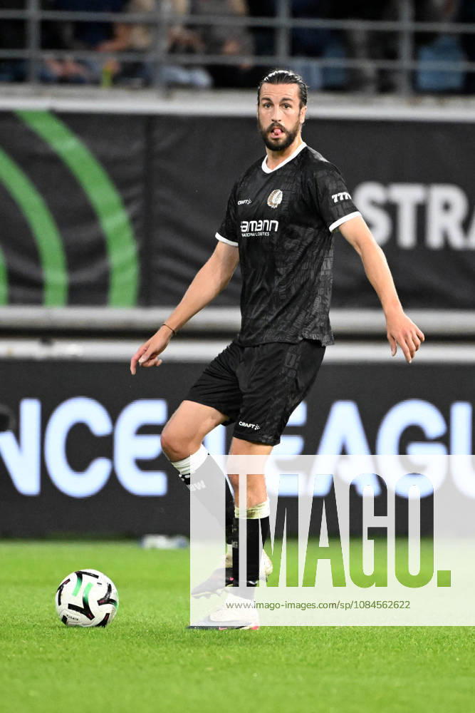 AA Gent vs Aarhus Christian Burgess of KAA Gent is pictured in action with the ball during Matchday 2 in the 2026-2027 Uefa Conference League season - league phase between AA Gent and AGF Aarhus on October 15 , 2026 in Gent, Belgium. (Photo by Maarten Straetemans Isosport) Gent Belgium