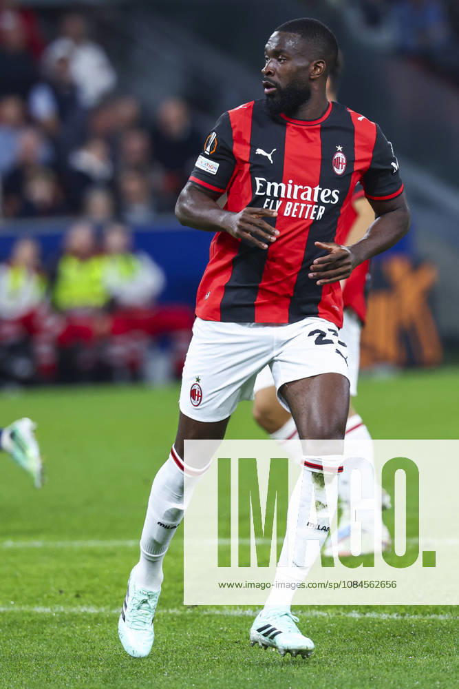 SOCCER - UEFA EL, RBS vs Milan SALZBURG,AUSTRIA,15.OCT.26 - SOCCER - UEFA Europa League, Red Bull Salzburg vs AC Milan. Image shows Fikayo Tomori (Milan). GEPAxpictures Geieregger