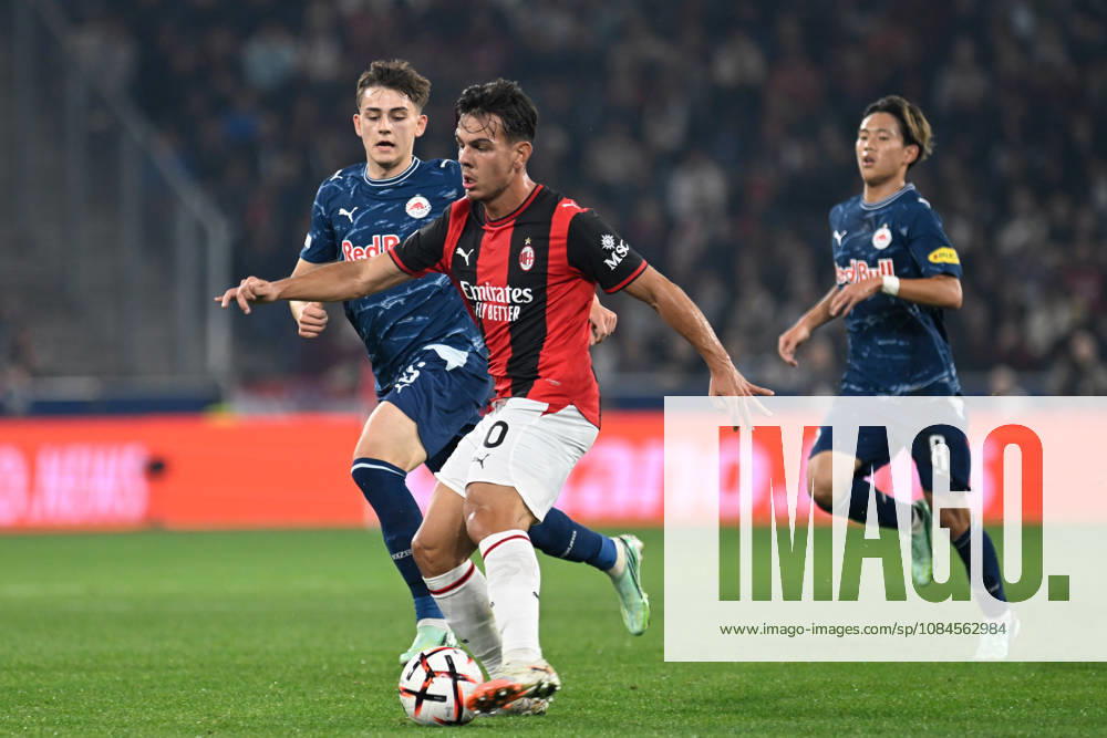 Bartosz Mazurek of Salzburg and Ardon Jashari of AC Milan during the UEFA Europa League 2026 27 League Phase MD2 match between FC Salzburg and AC Milan at Stadion Salzburg on October 15, 2026 in Salzburg, Austria.