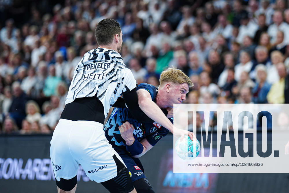 Hendrik Pekeler (THW Kiel, 61), Haukur Thrastarson (Rhein-Neckar Löwen, 25) GER, THW Kiel vs. Rhein-Neckar Löwen, Handball, 1. Bundesliga, Spieltag 9, Saison 2026 2027, 15.10.2026 GER, THW Kiel vs. Rhein-Neckar Löwen, Handball, 1. Bundesliga, Spieltag 9, Saison 2026 2027, 15.10.2026 Kiel