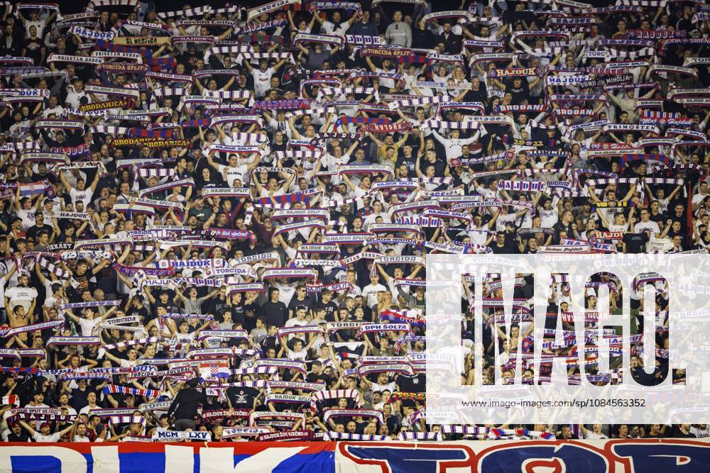 SPLIT - (lr) during the Conference League match between Hadjuk Split and Ajax at Stadion Poljud on October 15, 2026 in Split, Croatia. SONNY LENSEN ANP ANPxSportx IVx 572540607 originalFilename: 572540607