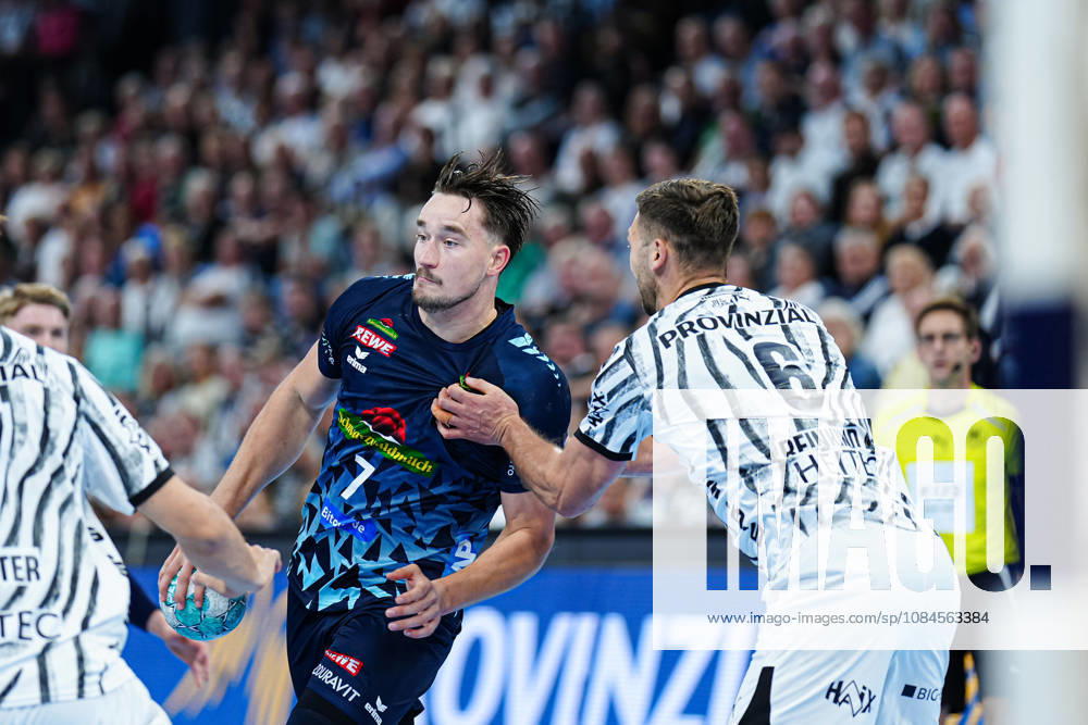 Robert Timmermeister (Rhein-Neckar Löwen, 07), Harald Reinkind (THW Kiel, 06) GER, THW Kiel vs. Rhein-Neckar Löwen, Handball, 1. Bundesliga, Spieltag 9, Saison 2026 2027, 15.10.2026 GER, THW Kiel vs. Rhein-Neckar Löwen, Handball, 1. Bundesliga, Spieltag 9, Saison 2026 2027, 15.10.2026 Kiel