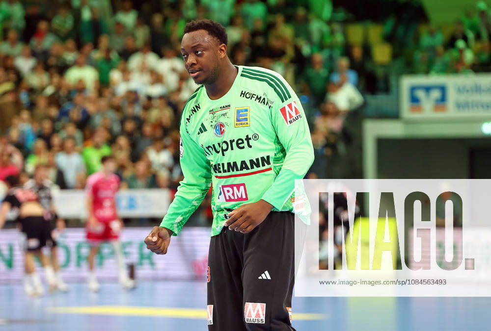 Handball Opel Handball Bundesliga, HSG Wetzlar - HC Erlangen Jubel bei Rubens Pierre (HC Erlangen) Wetzlar Buderus-Arena Hessen Deutschland (DE)