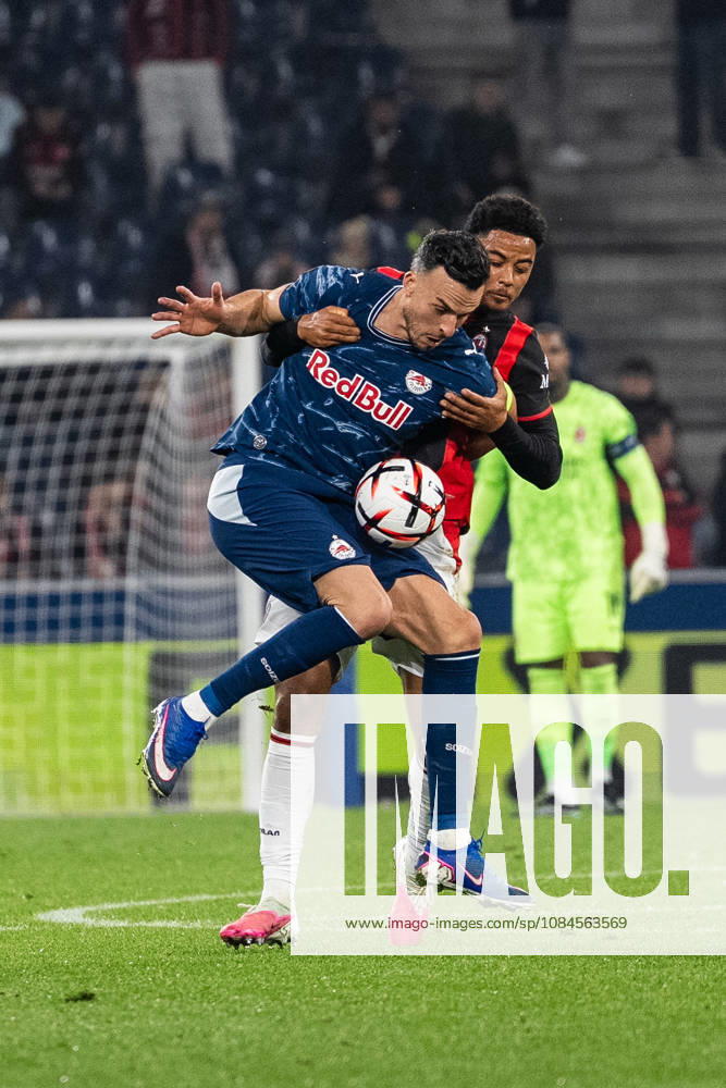 SOCCER - UEFA EL, RBS vs Milan SALZBURG,AUSTRIA,15.OCT.26 - SOCCER - UEFA Europa League, Red Bull Salzburg vs AC Milan. Image shows Haris Tabakovic (RBS) and Koni De Winter (Milan). GEPAxpictures Arellano