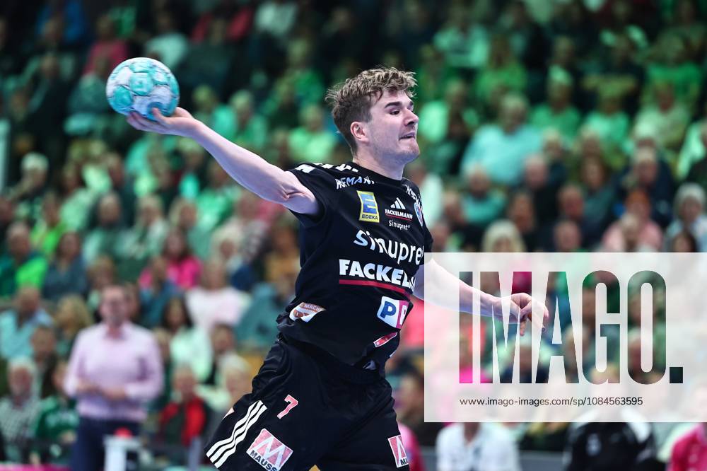 Yannik Bialowas (HC Erlangen, 07) beim Siebenmeter GER, HSG Wetzlar vs HC Erlangen, Handball, Opel Handball-Bundesliga, 9. Spieltag, Spielzeit 2026 2027, 15.10.2026 GER, HSG Wetzlar vs HC Erlangen, Handball, Opel Handball-Bundesliga, 9. Spieltag, Spielzeit 2026 2027, 15.10.2026 Wetzlar