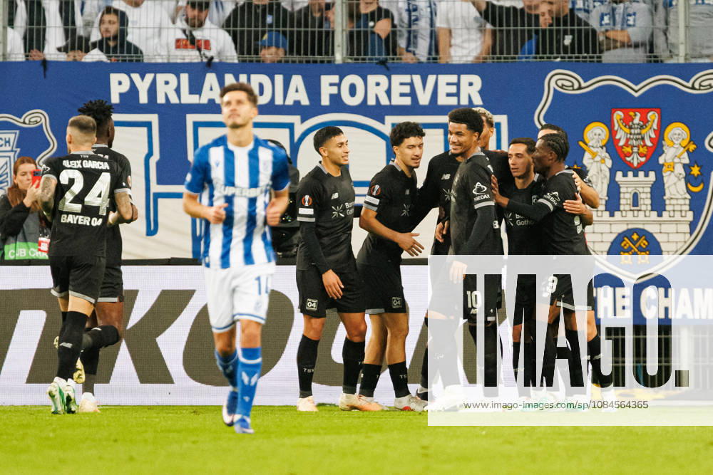 Patrik Schick and players of Bayer 04 Leverkusen seen celebrating after goal during UEFA Europe League 2026 2027 league phase game between teams of Lech Poznan and Bayer Leverkusen (Ernest Kolodziej Ball Raw Images) Poznan ENEA Stadion Poland