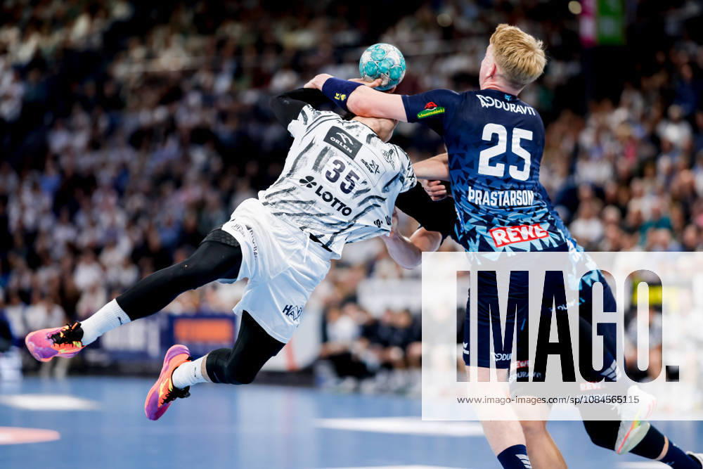- Handball, 1. Bundesliga 2026 27, THW Kiel - Rhein-Neckar Löwen: Domen Makuc (THW Kiel, 35), Haukur Þrastarson (Rhein-Neckar Löwen, 25)