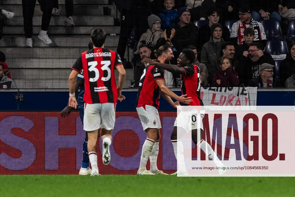 SOCCER - UEFA EL, RBS vs Milan SALZBURG,AUSTRIA,15.OCT.26 - SOCCER - UEFA Europa League, Red Bull Salzburg vs AC Milan. Image shows the rejoicing of Milan. GEPAxpictures Arellano