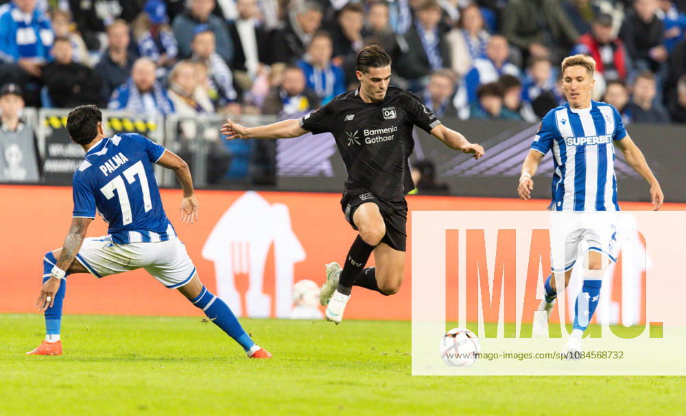 Europa League: Lech Poznan vs Bayer 04 Leverkusen Luis Palma, Miguel Gutierrez, Joel Pereira during Europa League: Lech Poznan vs Bayer 04 Leverkusen match in Poznan, Poland, on October 15, 2026 Poznan Poland