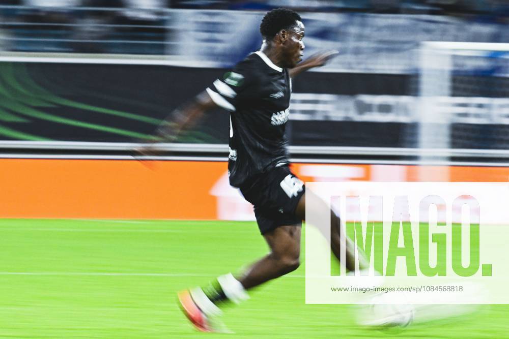 Gent s Hyllarion Goore pictured in action during a soccer game between Belgian KAA Gent and Danish Aarhus GF, Thursday 15 October 2026 in Gent, the opening match of the UEFA Conference League league phase. TOMxGOYVAERT x189921556x