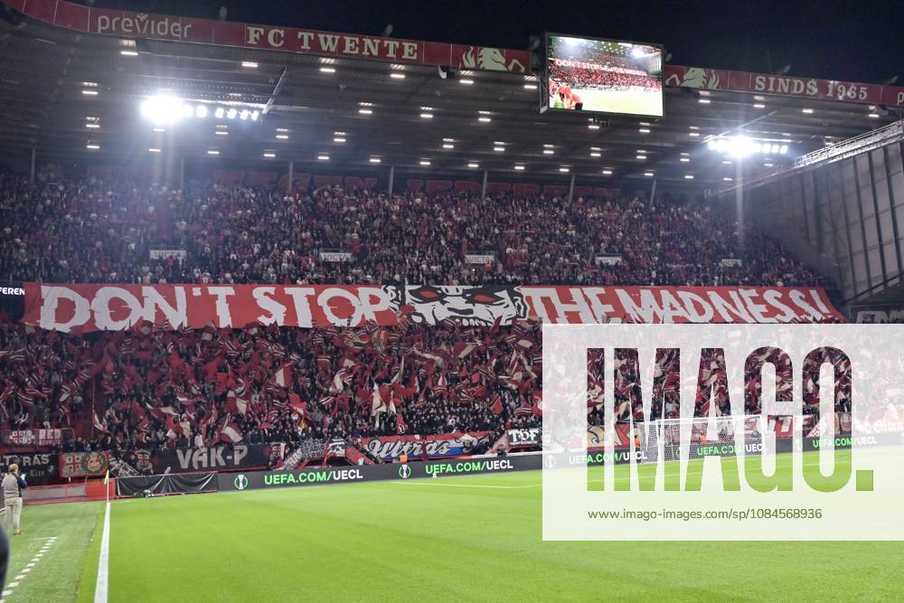 ENSCHEDE , 15Ã10-2026 , Stadium Grolsch Veste , season 2026 2027 , UEFA Conference League football , match between FC Twente and FC Thun , picture shows FC Twente player supporters Twente - Thun x208453139x