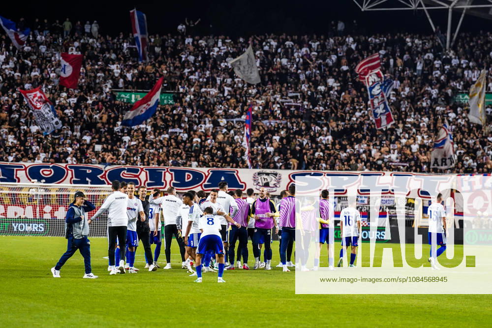 Fussball: Kroatien: UEFA Conference League 2026 2027 - 1. Runde, 15.10.2026 - HNK Hajduk Split vs. AFC Ajax Amsterdam - Stadion Poljud (Split, Kroatien); Hajduk Split Spieler bejubeln den Sieg