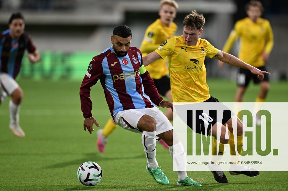 KuPS Kuopio v Trabzonspor - UEFA Conference League TAMPERE, FINLAND - OCTOBER 15: Muhammed Salah (10) of Trabzonspor in action against Niilo Kujasalo (13) of KuPS Kuopio during the UEFA Conference League Week 1 match between KuPS Kuopio and Trabzonspor at Tammelan Stadium, on October 15, 2026 in Tampere, Finland. Hasan Tascan Anadolu Tampere Finland. Editorial use only. Please get in touch for any other usage.