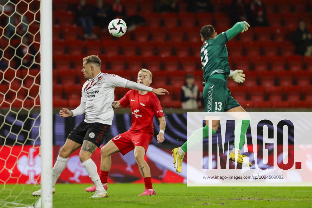 Soccer, Conference League 2026 Brann Lincoln Red Imps Bergen 20261015 Brann s Kristall Ingason during the Conference League soccer match between SK Brann and Lincoln Red Imps at Brann Stadium. Photo by Paul S. Amundsen, NTB, Bergen, Norway. . RESTRICTED USE FOR BETBETTING COMPANIES
