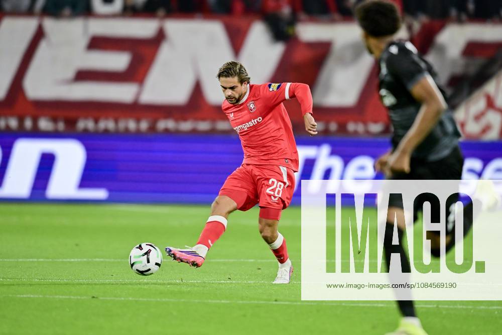 ENSCHEDE , 15Ã10-2026 , Stadium Grolsch Veste , season 2026 2027 , UEFA Conference League football , match between FC Twente and FC Thun , picture shows FC Twente player Bart Van Rooij Twente - Thun x208453598x