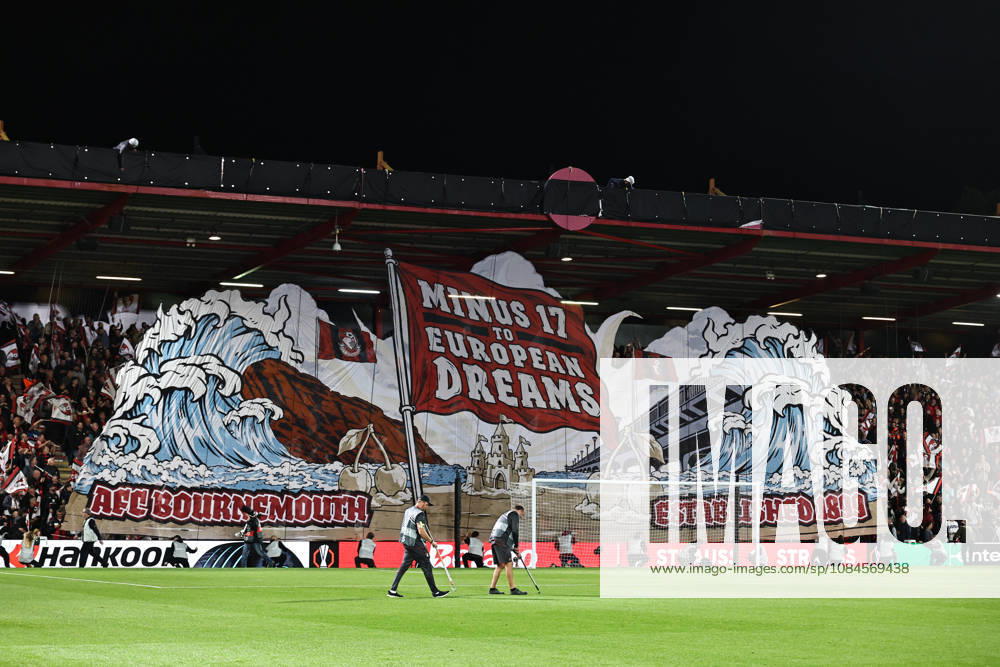 SOCCER - UEFA EL, Bournemouth vs Sturm BOURNEMOUTH,ENGLAND,15.OCT.26 - SOCCER - UEFA Europa League, AFC Bournemouth vs SK Sturm Graz. Image shows choreography (Bournemouth). GEPAxpictures Bauer