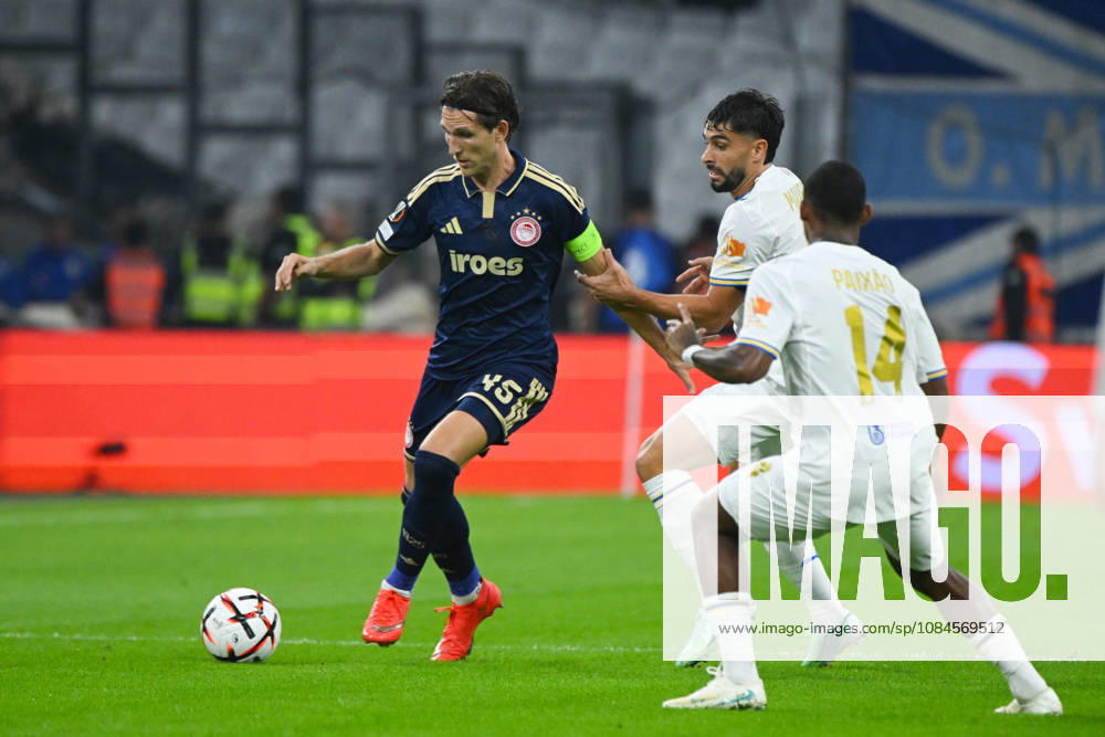 Panagiotis Retsos (Olympiakos) - UEFA Europa League match between Olympique de Marseille and Olympiakos on October 15, 2026 at the CEPAC Velodrome Stadium in Marseille.