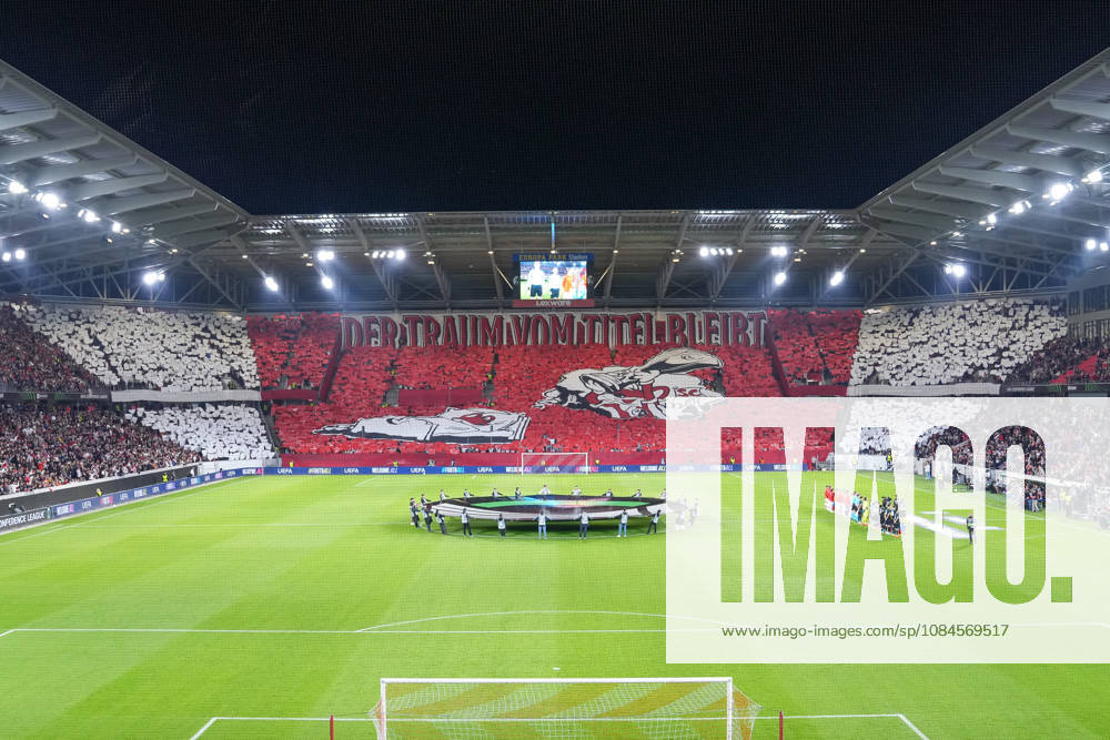 Choreografie der Fans, Ultras, Fahne, Tribüne, Choreographie , Deutschland, Fussball, UEFA Conference League, 1. Spieltag, Ligaphase , 2026 2027, SC Freiburg vs. FK Jablonec, 15.10.2026, Europa-Park Stadion, Freiburg Freiburg Europa-Park Stadion Baden-Württemberg Deutschland