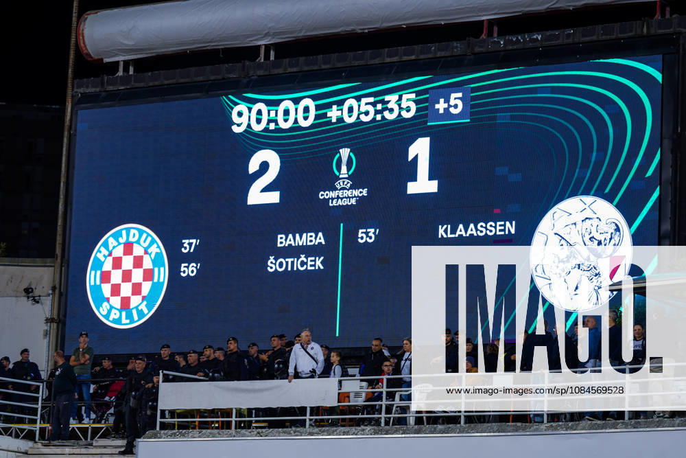 Fussball: Kroatien: UEFA Conference League 2026 2027 - 1. Runde, 15.10.2026 - HNK Hajduk Split vs. AFC Ajax Amsterdam - Stadion Poljud (Split, Kroatien); Das Endergebnis auf der Anzeigetafel