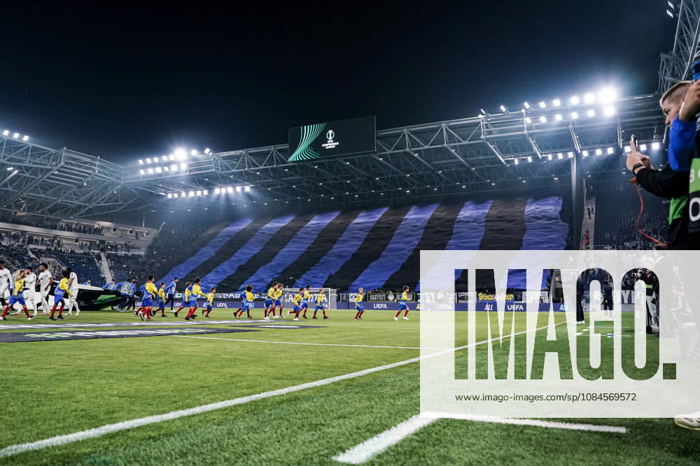 Atalanta Fans during the UEFA Conference League 2026 27 league phase football match between Atalanta BC and Pafos FC at Stadio di Bergamo on October 15, 2026 in Bergamo, Italy