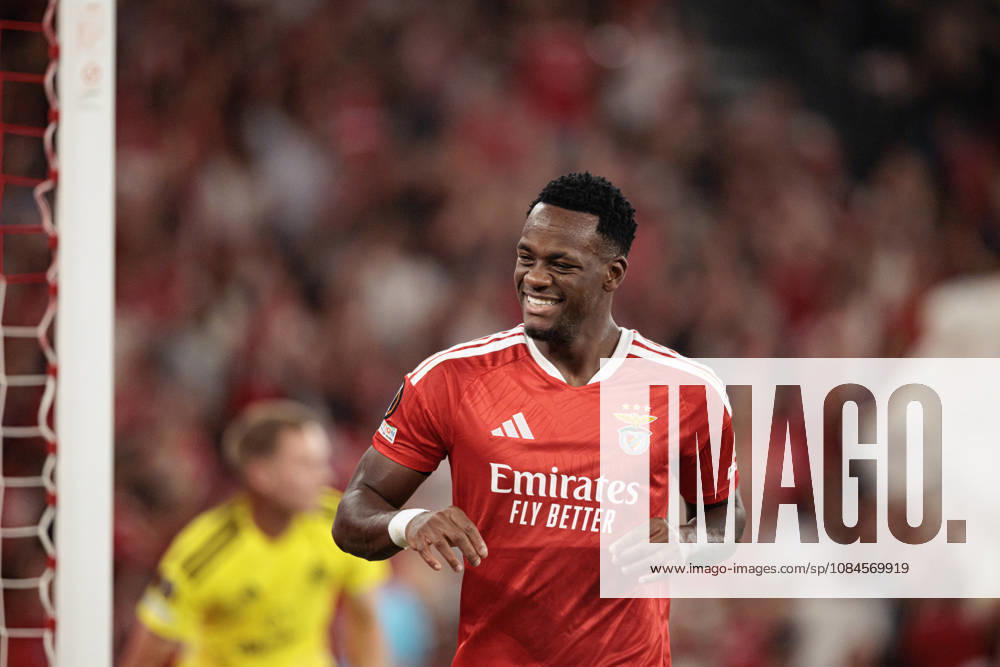 Jhon Duran seen celebrating after scoring goal during UEFA Europa League 2026 2027 league phase game between teams of SL Benfica and Celtic FC at Estadio Da Luz (Maciej Rogowski Ball Raw Images PT) Lisbon Estadio Da Luz Portugal